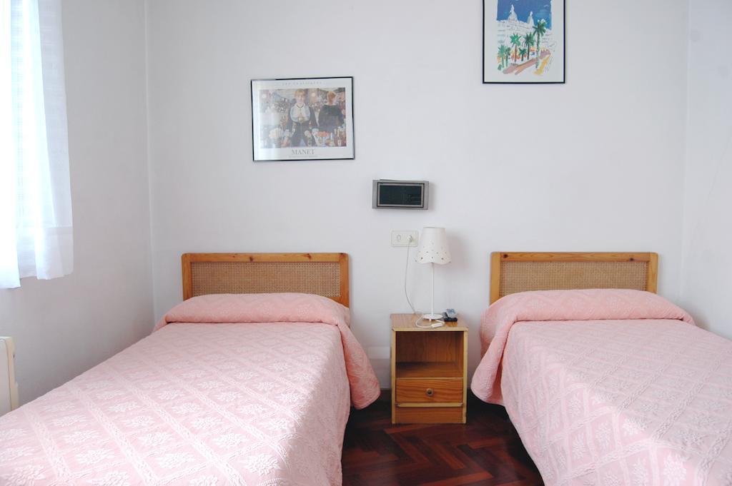 Hostal Charo II Santiago de Compostela Cameră foto